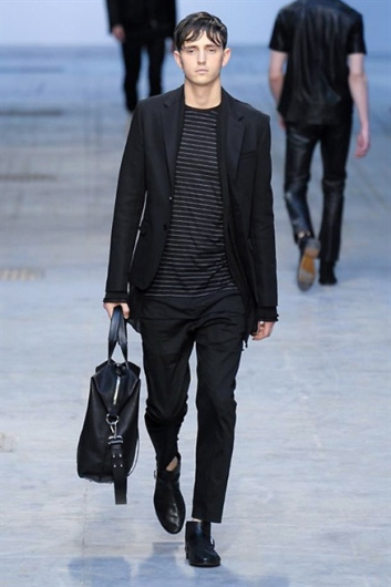 Fotoservizio/SS 2014/MEN/COSTUME NATIONAL HOMME/DP1/9
