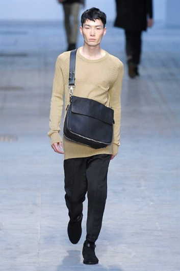 Fotoservizio/SS 2014/MEN/COSTUME NATIONAL HOMME/DP1/13