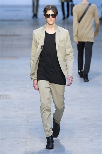 Fotoservizio/SS 2014/MEN/COSTUME NATIONAL HOMME/DP1/14
