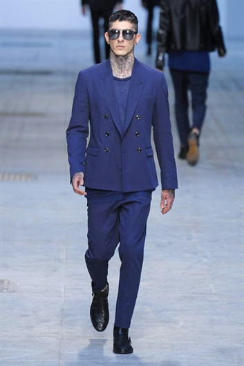 Fotoservizio/SS 2014/MEN/COSTUME NATIONAL HOMME/DP1/24