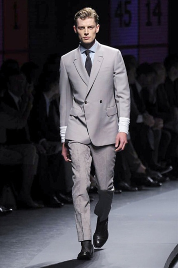 Fotoservizio/SS 2014/MEN/ERMENEGILDO ZEGNA/DP1/9