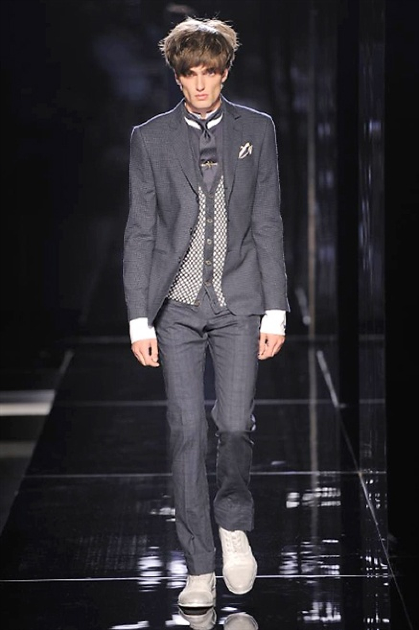 JOHN VARVATOS, THE RETURN OF ELEGANCE