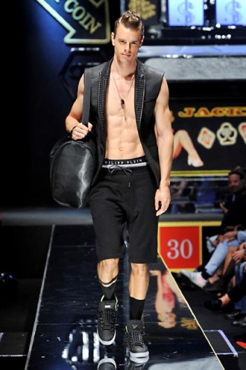 Fotoservizio/SS 2014/MEN/PHILIPP PLEIN/DP1/4