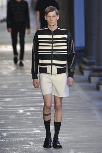 Fotoservizio/SS 2014/MEN/NEIL BARRETT/DP1/22