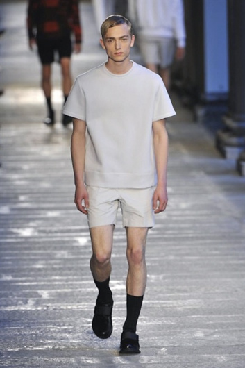 Fotoservizio/SS 2014/MEN/NEIL BARRETT/DP1/28