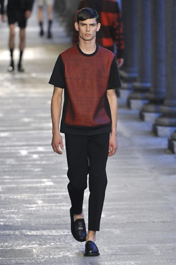 Fotoservizio/SS 2014/MEN/NEIL BARRETT/DP1/31