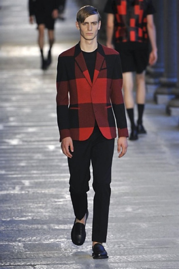 Fotoservizio/SS 2014/MEN/NEIL BARRETT/DP1/35
