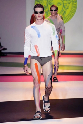 Fotoservizio/SS 2014/MEN/VERSACE/DP1/24