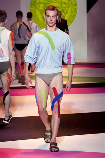Fotoservizio/SS 2014/MEN/VERSACE/DP1/28