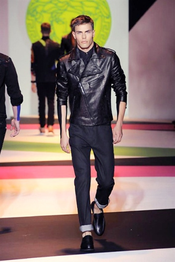 Fotoservizio/SS 2014/MEN/VERSACE/DP1/40