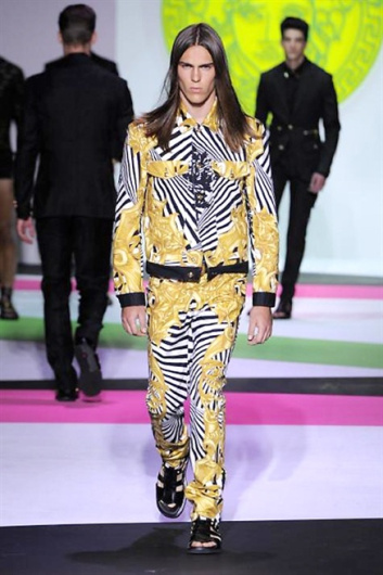 Fotoservizio/SS 2014/MEN/VERSACE/DP1/2