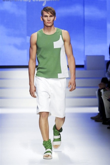Fotoservizio/SS 2014/MEN/SALVATORE FERRAGAMO/DP1/14