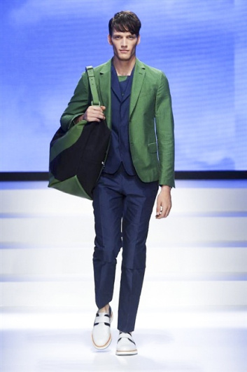 Fotoservizio/SS 2014/MEN/SALVATORE FERRAGAMO/DP1/19