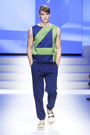 Fotoservizio/SS 2014/MEN/SALVATORE FERRAGAMO/DP1/20