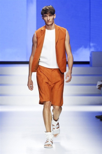 Fotoservizio/SS 2014/MEN/SALVATORE FERRAGAMO/DP1/26