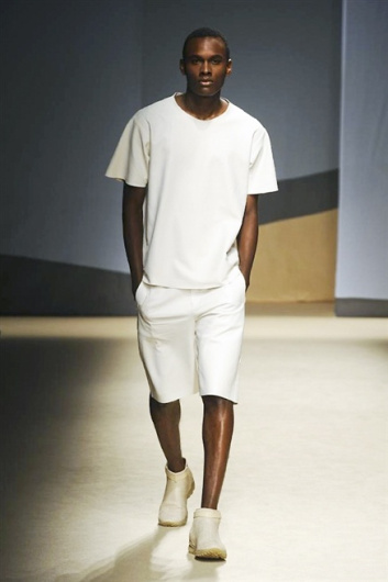 Fotoservizio/SS 2014/MEN/TRUSSARDI/DP1/14