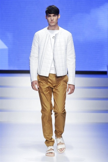 Fotoservizio/SS 2014/MEN/SALVATORE FERRAGAMO/DP1/1
