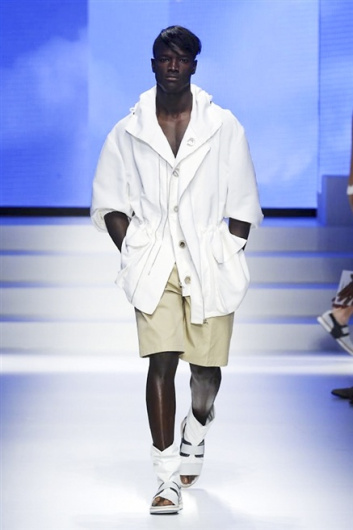 Fotoservizio/SS 2014/MEN/SALVATORE FERRAGAMO/DP1/6