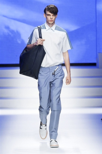 Fotoservizio/SS 2014/MEN/SALVATORE FERRAGAMO/DP1/9