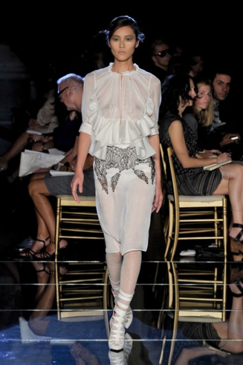 Fotoservizio/SS 2012/WOMEN/FRANCESCO SCOGNAMIGLIO/14
