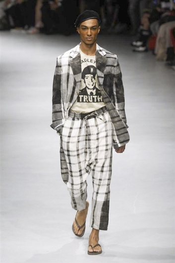 Fotoservizio/SS 2014/MEN/VIVIENNE WESTWOOD/DP1/0
