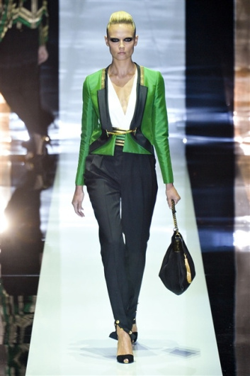 Fotoservizio/SS 2012/WOMEN/GUCCI/3