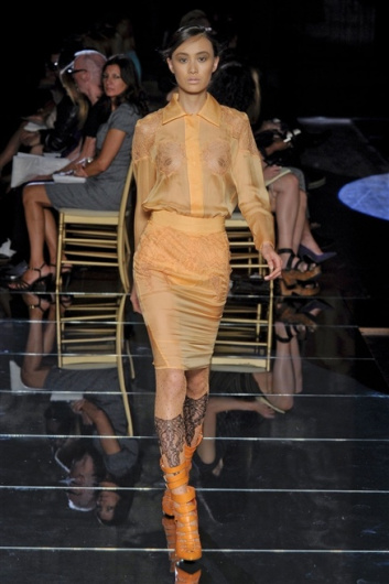 Fotoservizio/SS 2012/WOMEN/FRANCESCO SCOGNAMIGLIO/26
