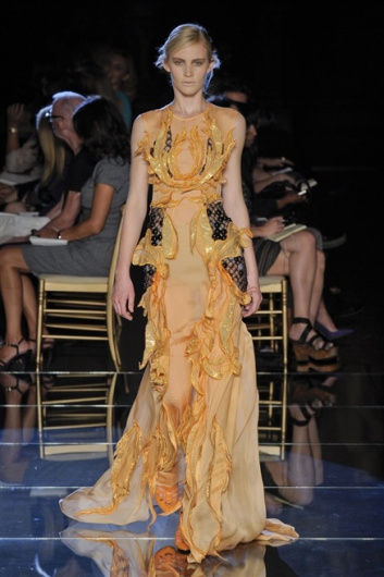 Fotoservizio/SS 2012/WOMEN/FRANCESCO SCOGNAMIGLIO/27