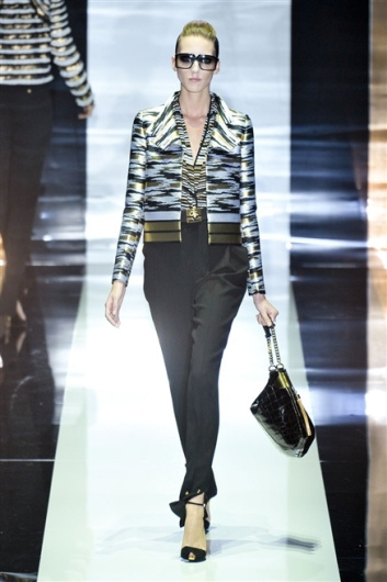 Fotoservizio/SS 2012/WOMEN/GUCCI/10