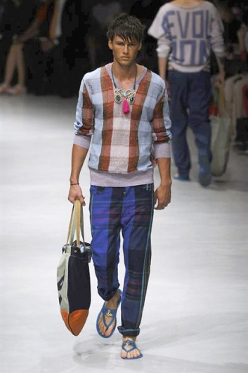 Fotoservizio/SS 2014/MEN/VIVIENNE WESTWOOD/DP1/22