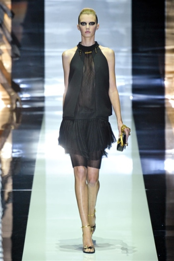 Fotoservizio/SS 2012/WOMEN/GUCCI/19