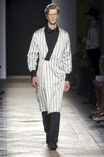 Fotoservizio/SS 2014/MEN/DAKS/DP1/30