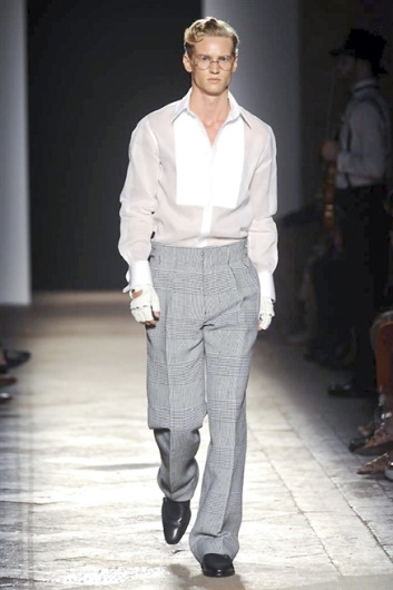 Fotoservizio/SS 2014/MEN/DAKS/DP1/39