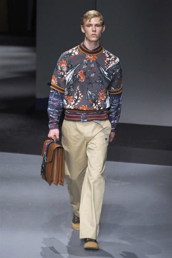Fotoservizio/SS 2014/MEN/PRADA/DP1/26