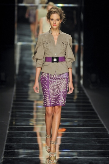 Fotoservizio/SS 2012/WOMEN/JOHN RICHMOND/4